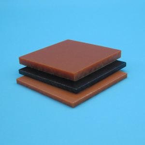 origen del plastico